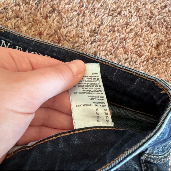 American Eagle Midi Shorts - Picture 3 of 4